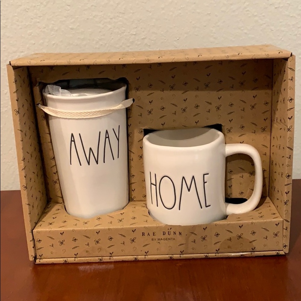 Rae Dunn Coffee Mug Set
